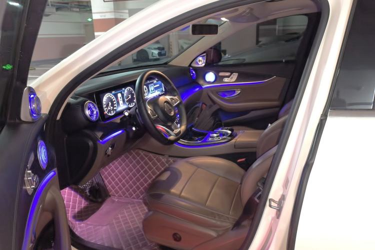 Used Mercedes-Benz E-Class 2018 Restyled E 300 L Sporty and Stylish Edition Driver Seat