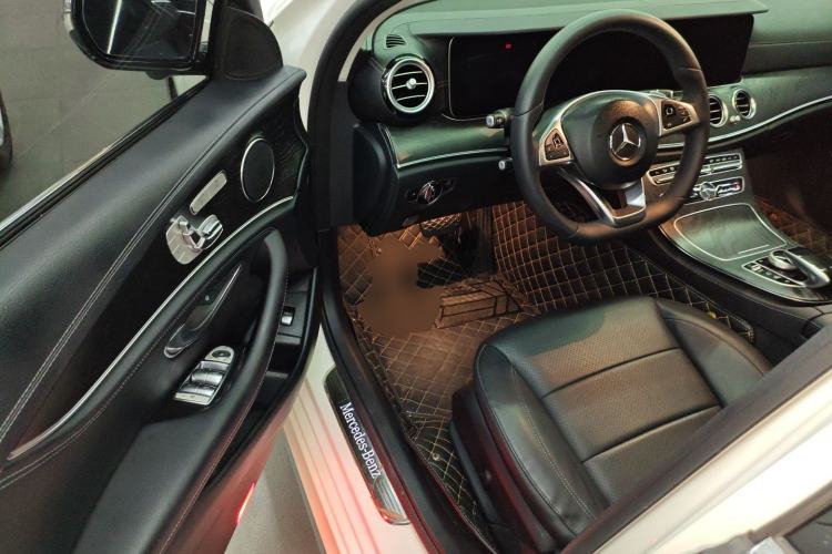 Used Mercedes-Benz E-Class 2018 E 300 L Sporty and Stylish Model Driver Seat