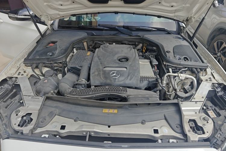 Used Mercedes-Benz E-Class 2018 E 200 Sport 4MATIC Engine Bay
