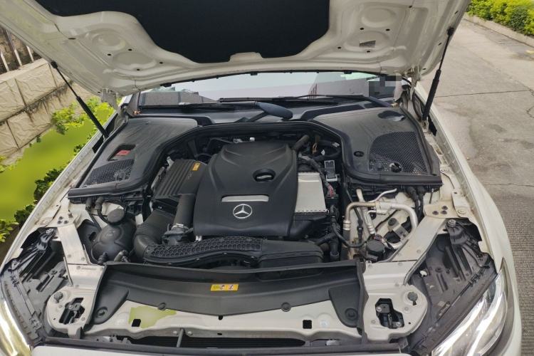 Used Mercedes-Benz E-Class 2018 E 200 L Sport Edition Engine Bay