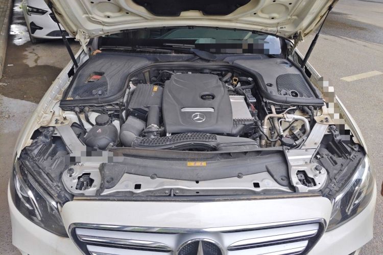 Used Mercedes-Benz E-Class 2018 E 200 L Sport Edition Engine Bay