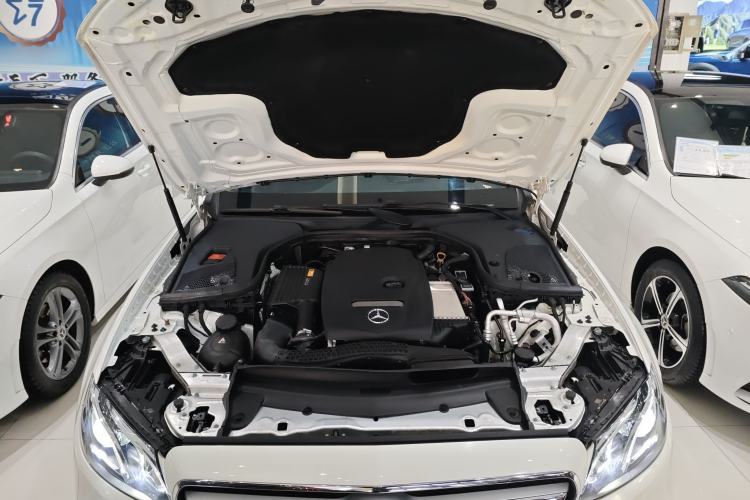 Used Mercedes-Benz E-Class 2018 Facelift E 200 L Sport Edition Engine Bay