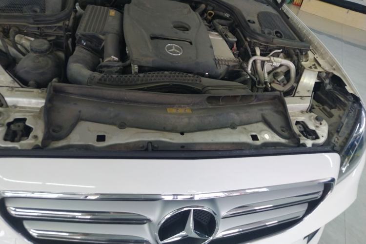 Used Mercedes-Benz E-Class 2018 E 200 L Sport Edition Engine Bay