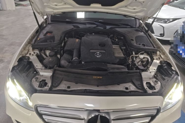 Used Mercedes-Benz E-Class 2018 Restyled E 300 L Sporty and Stylish Edition Engine Bay