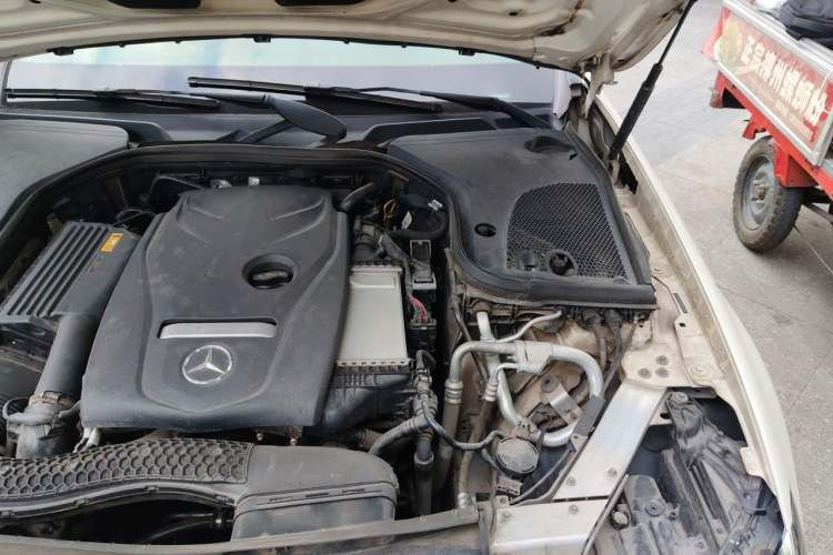 Used Mercedes-Benz E-Class 2018 Restyled E 300 L Sporty and Stylish Edition Engine Bay Left