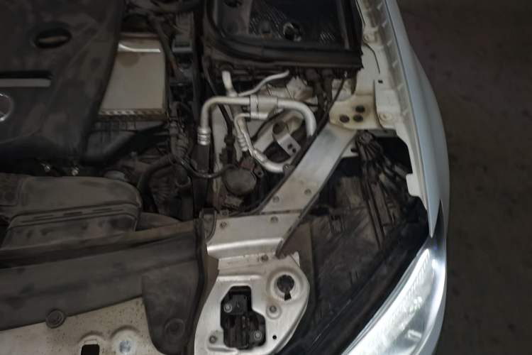 Used Mercedes-Benz E-Class 2018 Facelift E 200 L Sport Edition Engine Bay Left