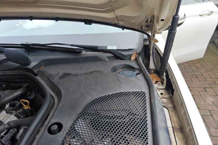 Used Mercedes-Benz E-Class 2018 E 200 L Sport Edition Engine Bay Left