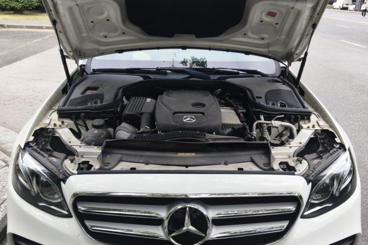 Used Mercedes-Benz E-Class 2018 E 300 L Sport Luxury Edition Engine Bay