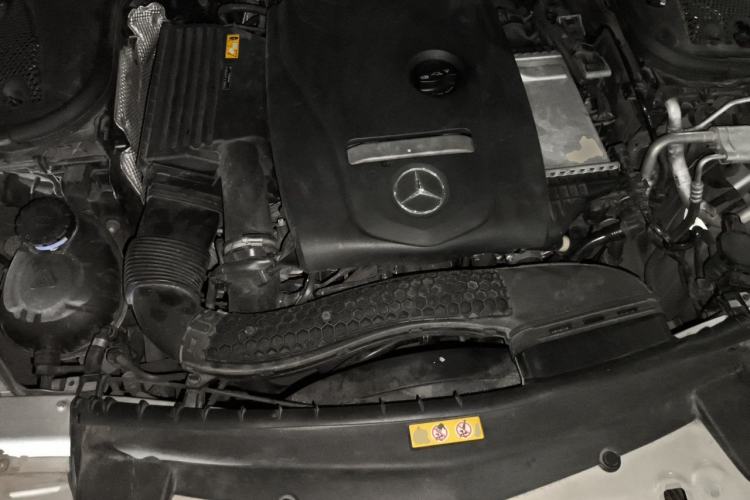 Used Mercedes-Benz E-Class 2018 E 200 Convertible Coupe Engine Bay