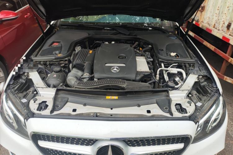 Used Mercedes-Benz E-Class 2018 E 200 4MATIC Coupe Engine Bay