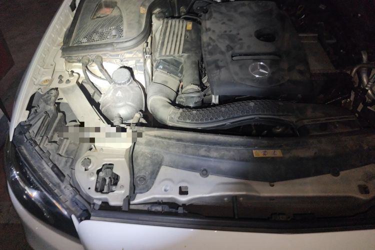 Used Mercedes-Benz E-Class 2018 E 300 L Sporty and Stylish Model Engine Bay Right