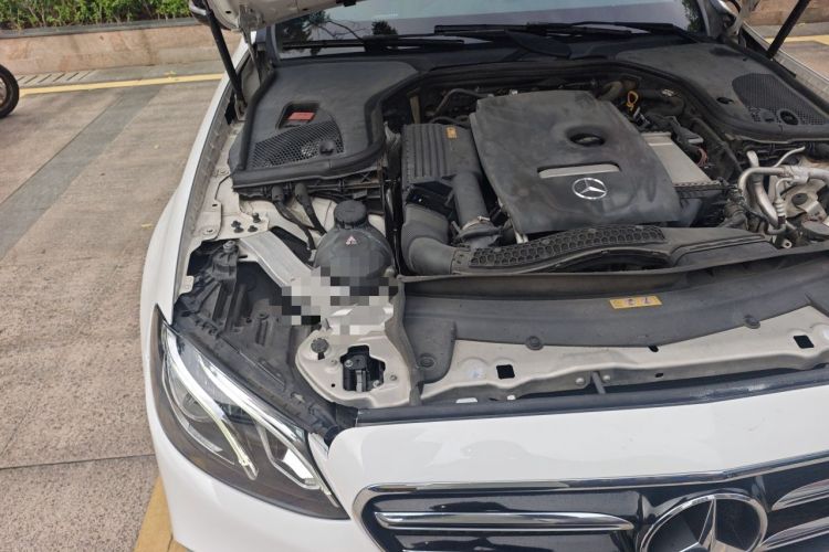Used Mercedes-Benz E-Class 2018 E 200 Sport 4MATIC Engine Bay Right