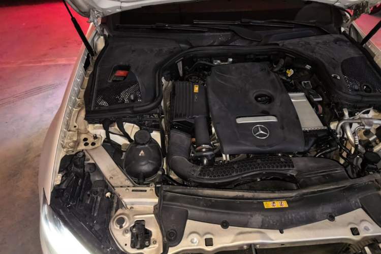 Used Mercedes-Benz E-Class 2018 E 200 L Sport 4MATIC Engine Bay Right