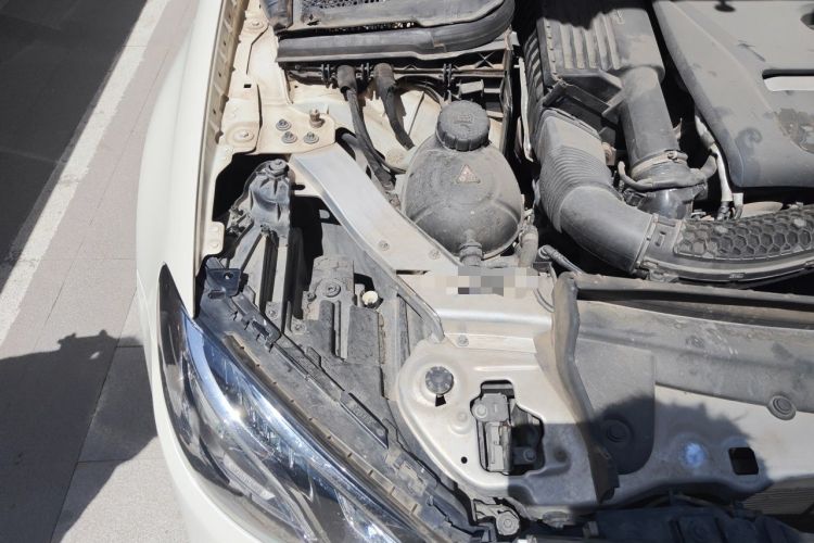 Used Mercedes-Benz E-Class 2018 Restyled E 300 L Sporty and Stylish Edition Engine Bay Right