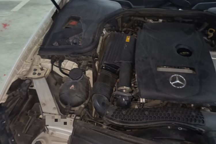 Used Mercedes-Benz E-Class 2018 Facelift E 200 L Sport Edition Engine Bay Right