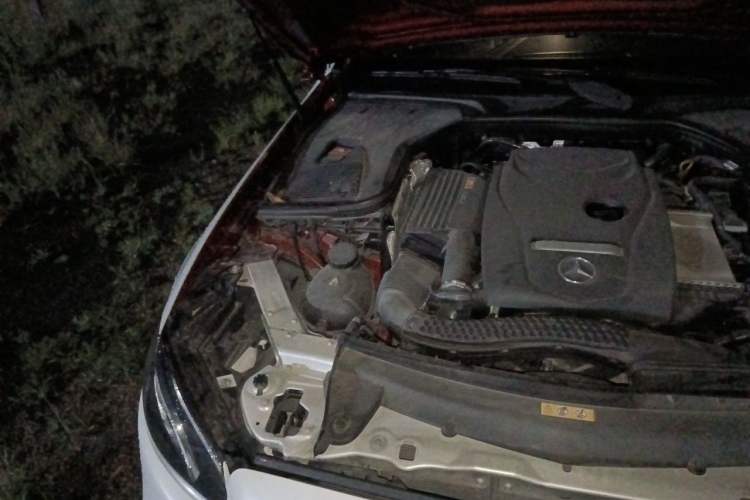 Used Mercedes-Benz E-Class 2018 E 200 Coupe Engine Bay Right