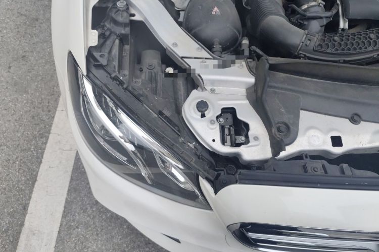 Used Mercedes-Benz E-Class 2018 E 200 L Sport Edition Engine Bay Right