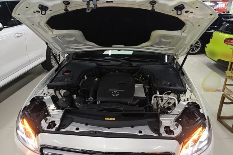 Used Mercedes-Benz E-Class 2018 Facelift E 200 L Sport 4MATIC Engine Bay