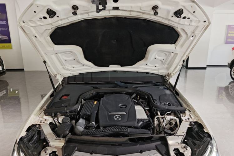 Used Mercedes-Benz E-Class 2018 Facelift E 200 L Sport Edition Engine Bay