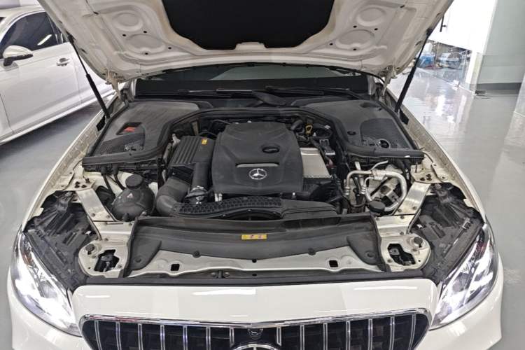 Used Mercedes-Benz E-Class 2018 Restyled E 300 L Sporty and Stylish Edition Engine Bay