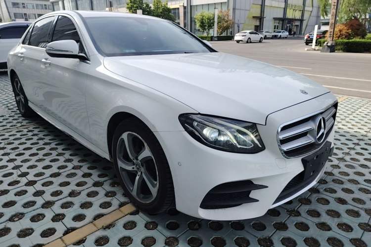 Used Mercedes-Benz E-Class 2018 Facelift E 200 L Sport 4MATIC Exterior 1