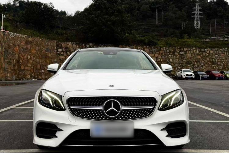 Used Mercedes-Benz E-Class 2018 E 200 Coupe Exterior 1