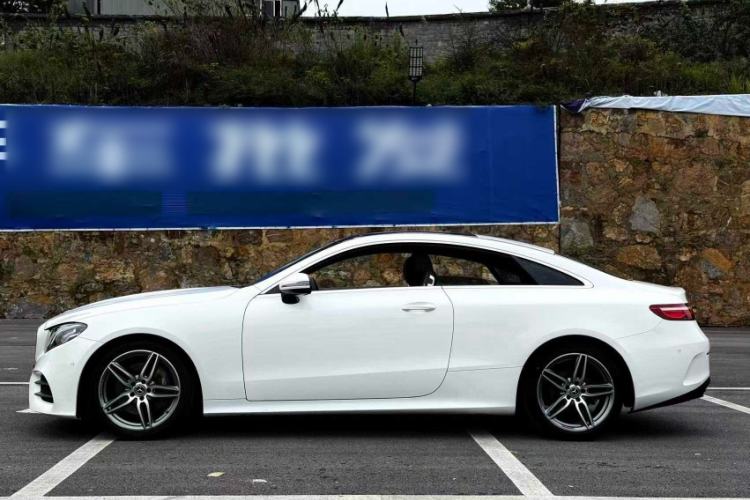 Used Mercedes-Benz E-Class 2018 E 200 Coupe Exterior 2