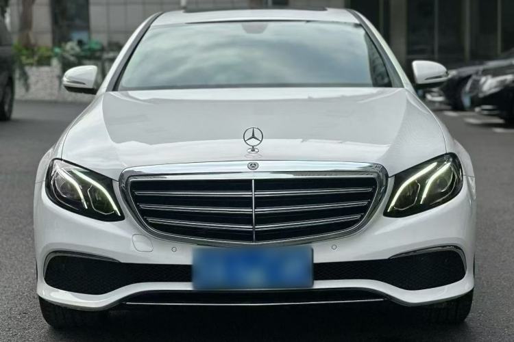 Used Mercedes-Benz E-Class 2018 E 200 L Exterior 2