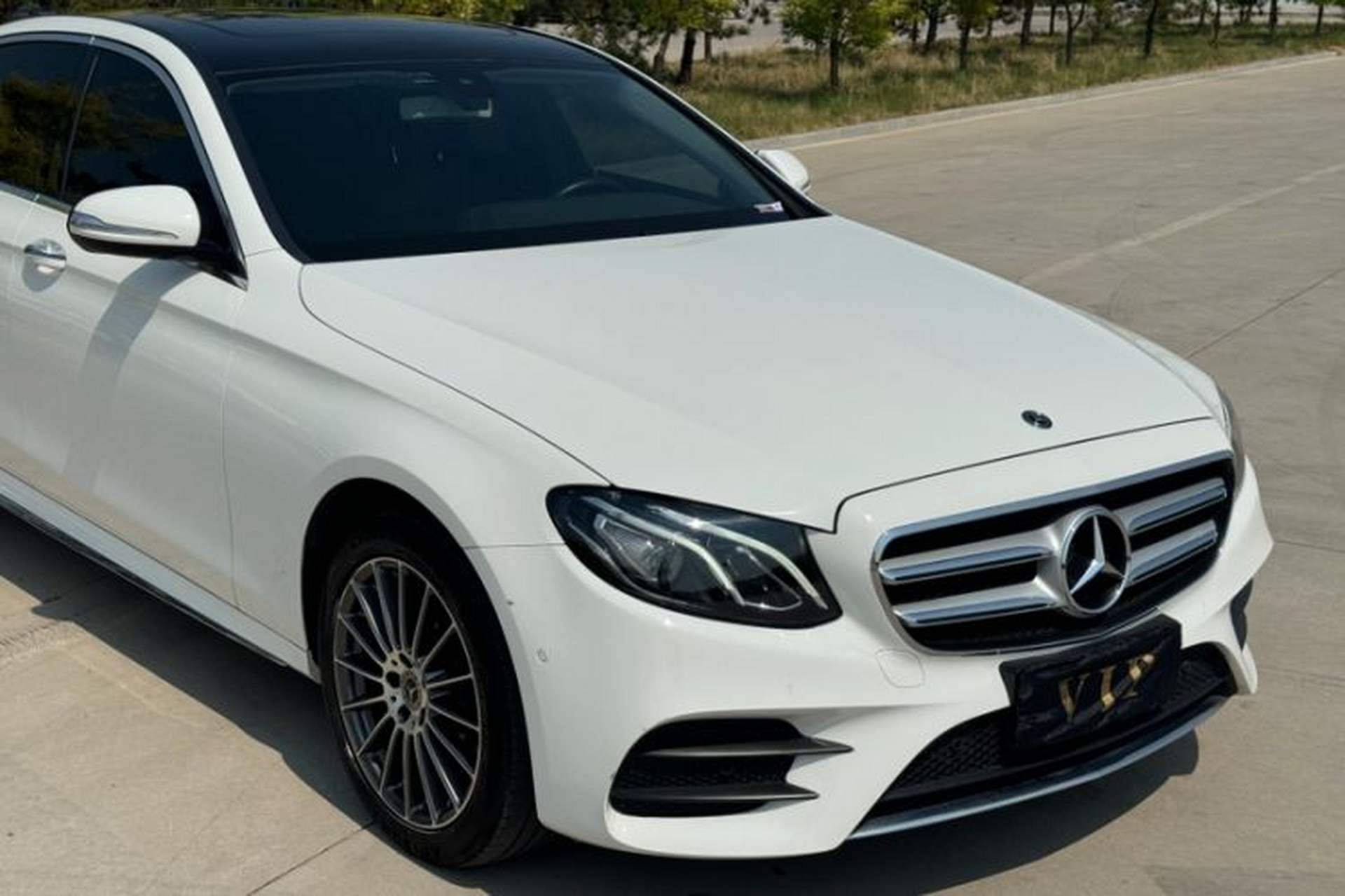 Used Mercedes-Benz E-Class 2018 Facelift E 200 L Sport Edition Exterior 2