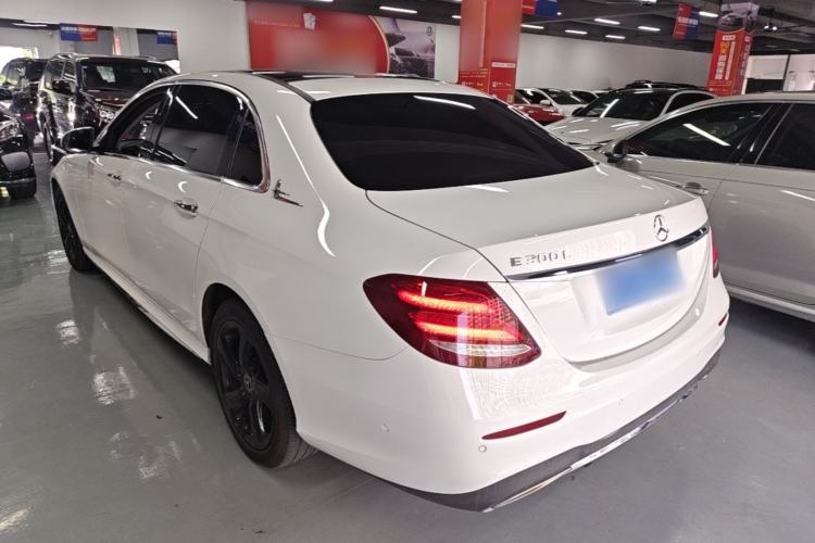 Used Mercedes-Benz E-Class 2018 Restyled E 300 L Sporty and Stylish Edition Exterior 2