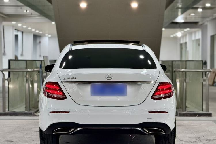 Used Mercedes-Benz E-Class 2018 Facelift E 200 L Sport Edition Exterior 3