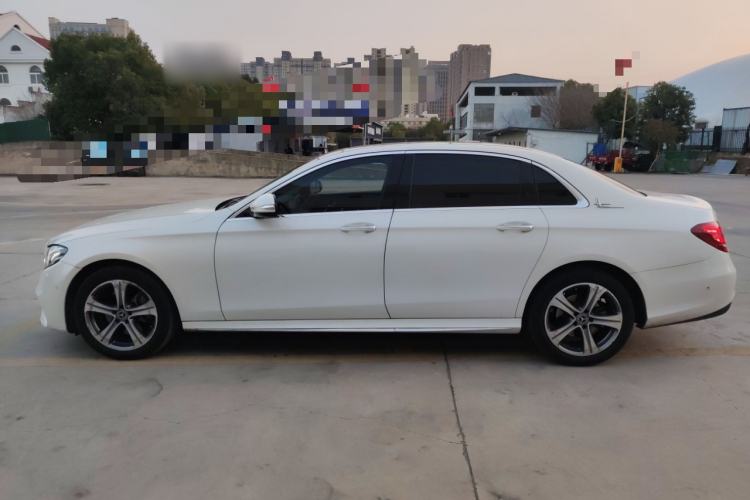 Used Mercedes-Benz E-Class 2018 Facelift E 200 L Sport Edition Exterior 3