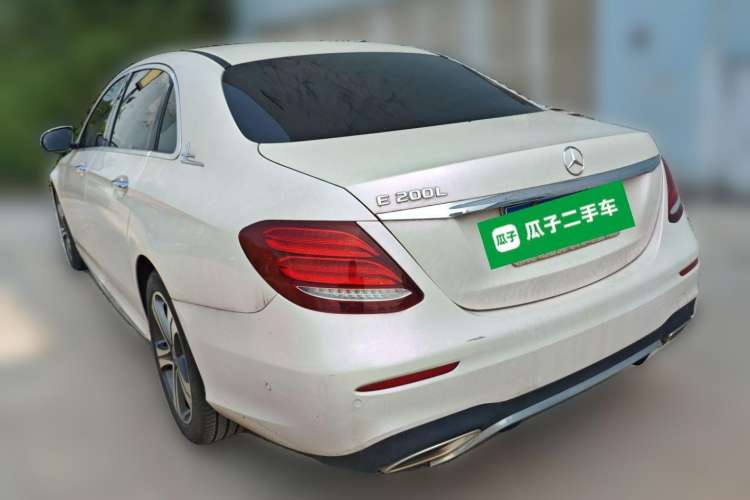 Used Mercedes-Benz E-Class 2018 Facelift E 200 L Sport Edition Exterior 3