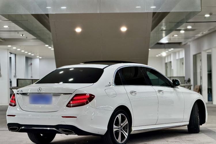 Used Mercedes-Benz E-Class 2018 Facelift E 200 L Sport Edition Exterior 4