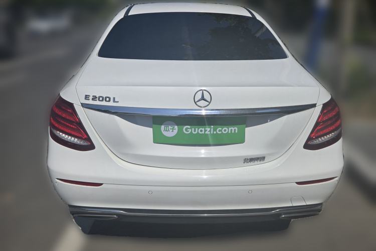 Used Mercedes-Benz E-Class 2018 Facelift E 200 L Exterior 4