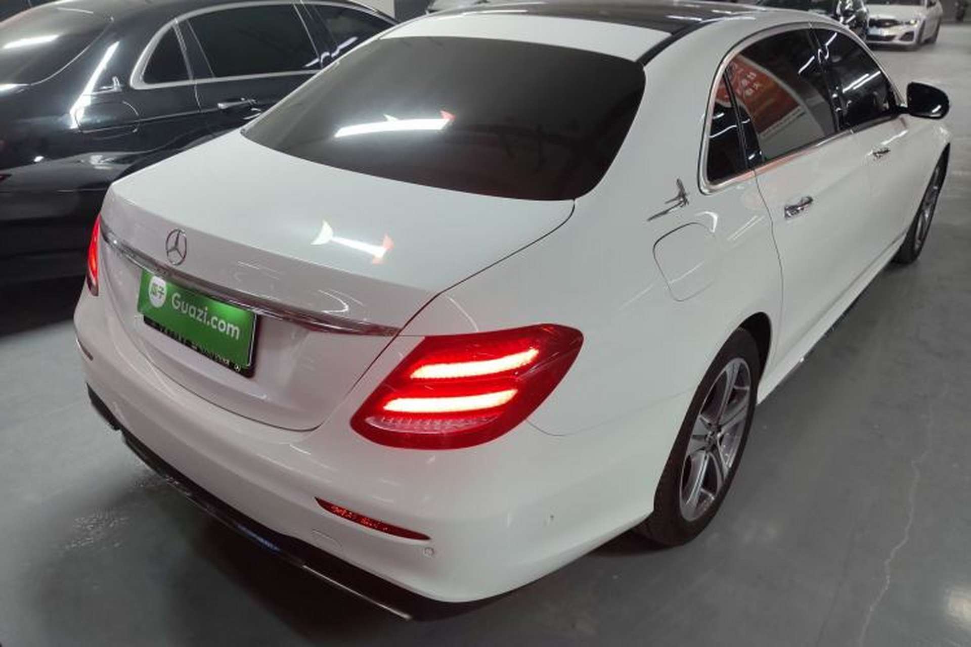 Used Mercedes-Benz E-Class 2018 Facelift E 200 L Sport Edition Exterior 5