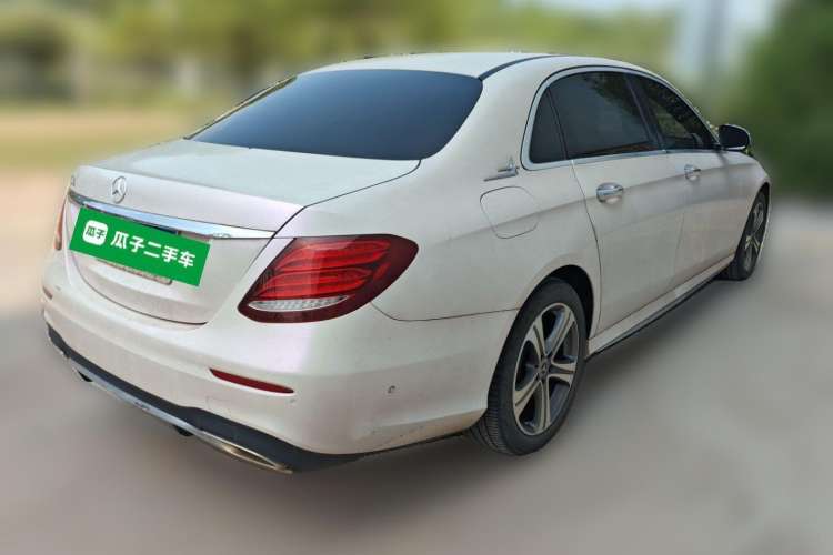 Used Mercedes-Benz E-Class 2018 Facelift E 200 L Sport Edition Exterior 5