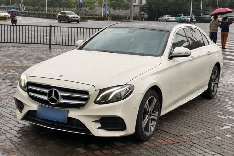 Used Mercedes-Benz E-Class 2018 Facelift E 200 L Sport Edition Exterior 7