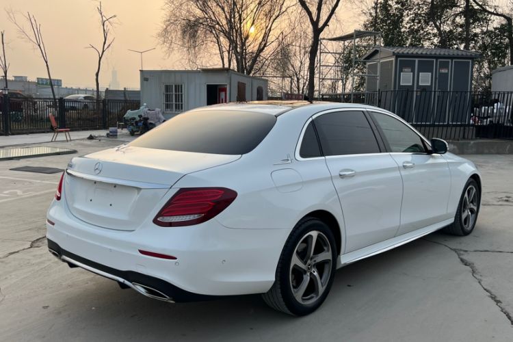 Used Mercedes-Benz E-Class 2018 E 300 L Sport Luxury Edition Exterior 7