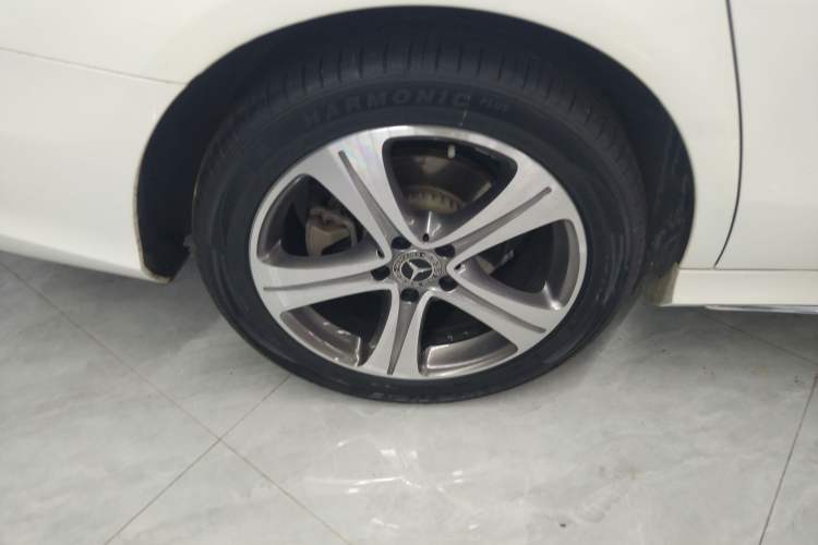 Used Mercedes-Benz E-Class 2018 E 200 L Sport Edition Exterior 8