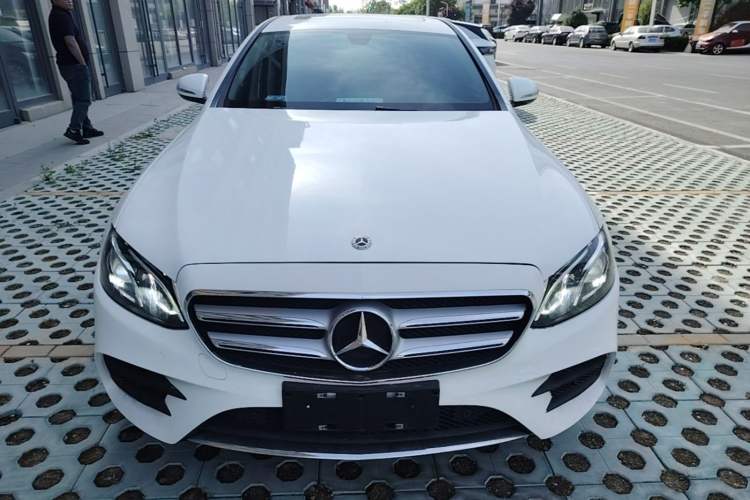 Used Mercedes-Benz E-Class 2018 Facelift E 200 L Sport 4MATIC Front