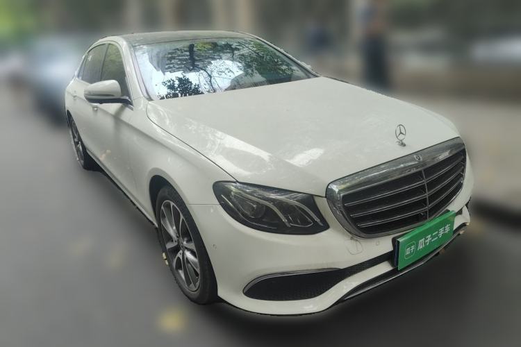 Used Mercedes-Benz E-Class 2018 E 300 L Luxury Model Front Right 45 Deg