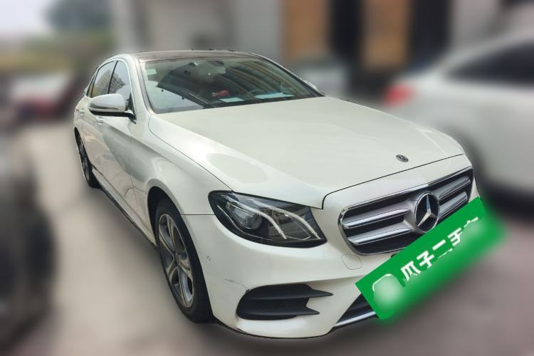 Used Mercedes-Benz E-Class 2018 E 200 L Sport Edition Front Right 45 Deg