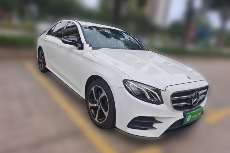 Used Mercedes-Benz E-Class 2018 E 200 Sport 4MATIC Front Right 45 Deg