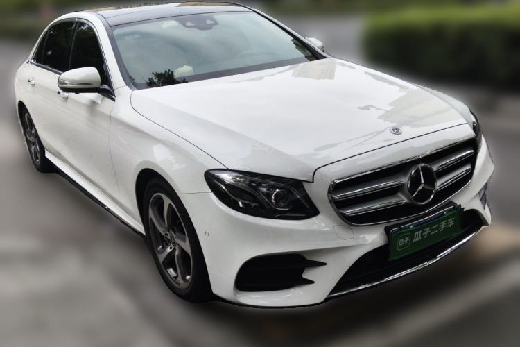 Used Mercedes-Benz E-Class 2018 E 300 L Sport Luxury Edition Front Right 45 Deg