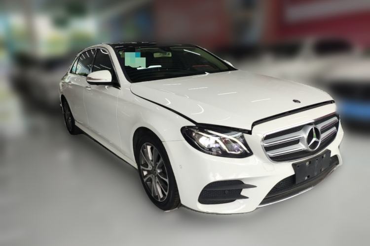Used Mercedes-Benz E-Class 2018 Restyled E 300 L Sport Luxury Edition Front Right 45 Deg