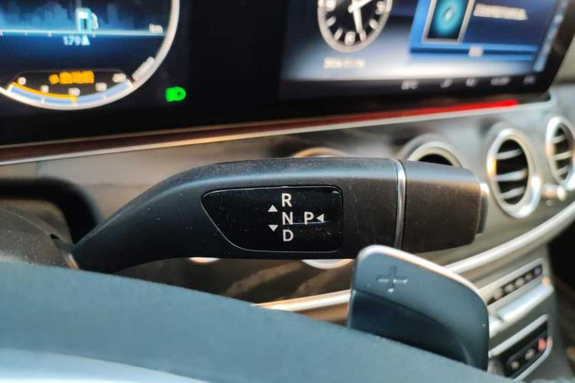 Used Mercedes-Benz E-Class 2018 Facelift E 200 L Sport Edition Gear Lever