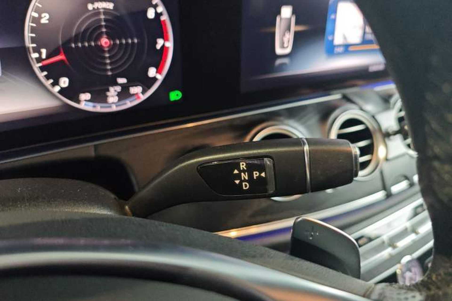 Used Mercedes-Benz E-Class 2018 Facelift E 200 L Sport 4MATIC Gear Lever
