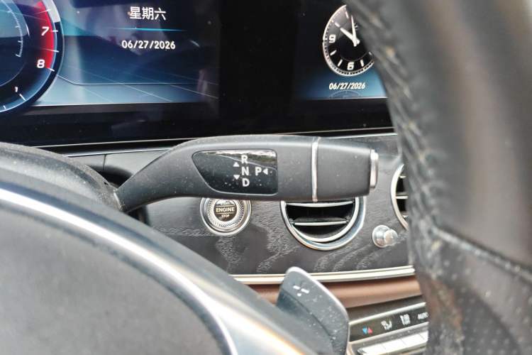 Used Mercedes-Benz E-Class 2018 E 200 L Sport Edition Gear Lever