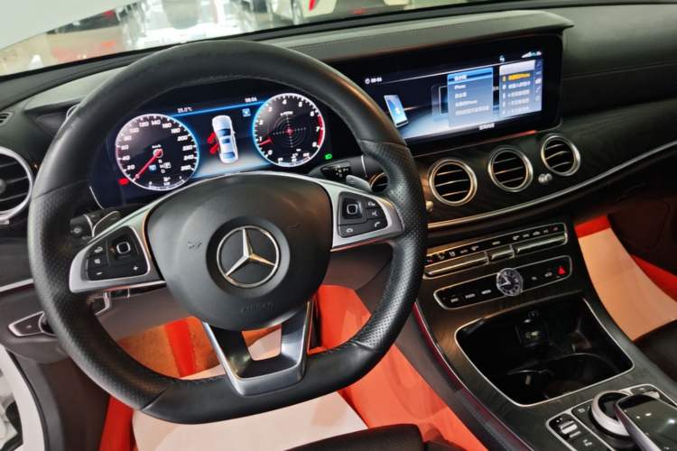 Used Mercedes-Benz E-Class 2018 Facelift E 200 L Sport Edition Gear Lever